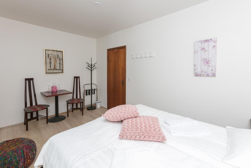 Blomasetrith Homestay Borgarnes Extérieur photo